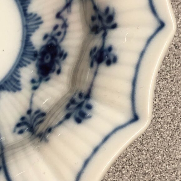 Royal Copenhagen Blue Fluted Bowl  ** - Picture 8 of 12